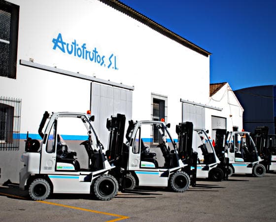 Autofrutos - Venta, alquiler y reparación de carretillas elevadoras